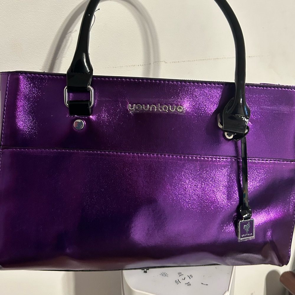 Younique Purple Metallic Cosmetic Make Up Shoulder Bag Purse Presenter Charms